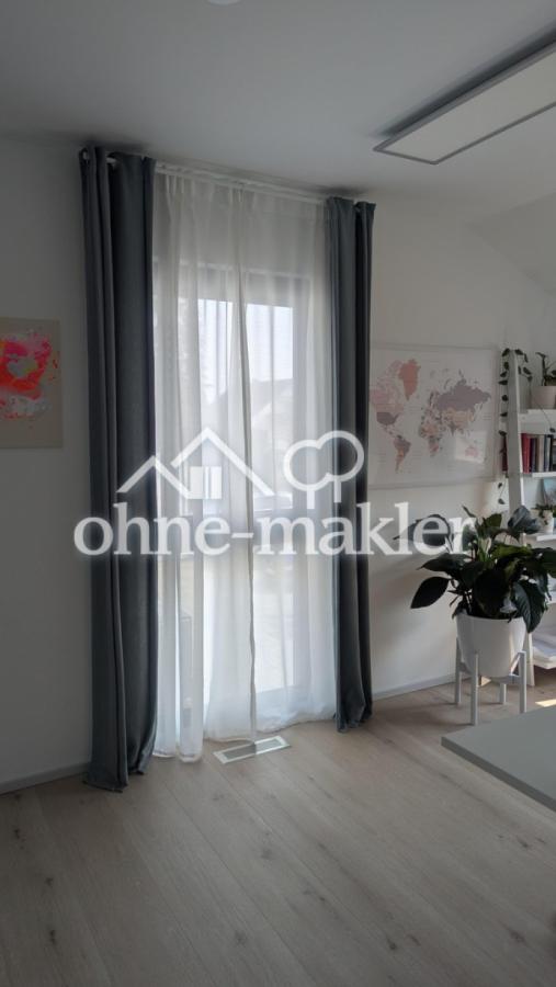 Büro, OG