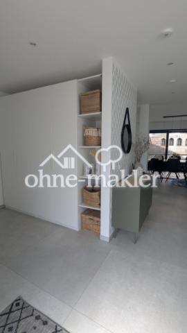 Garderobe, EG