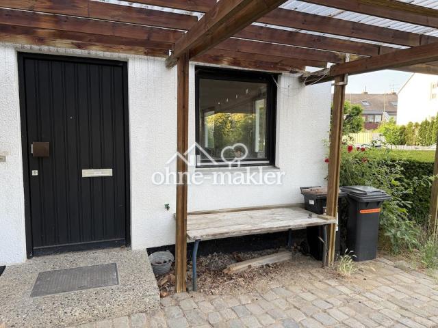 Eingangssituation mit Bank