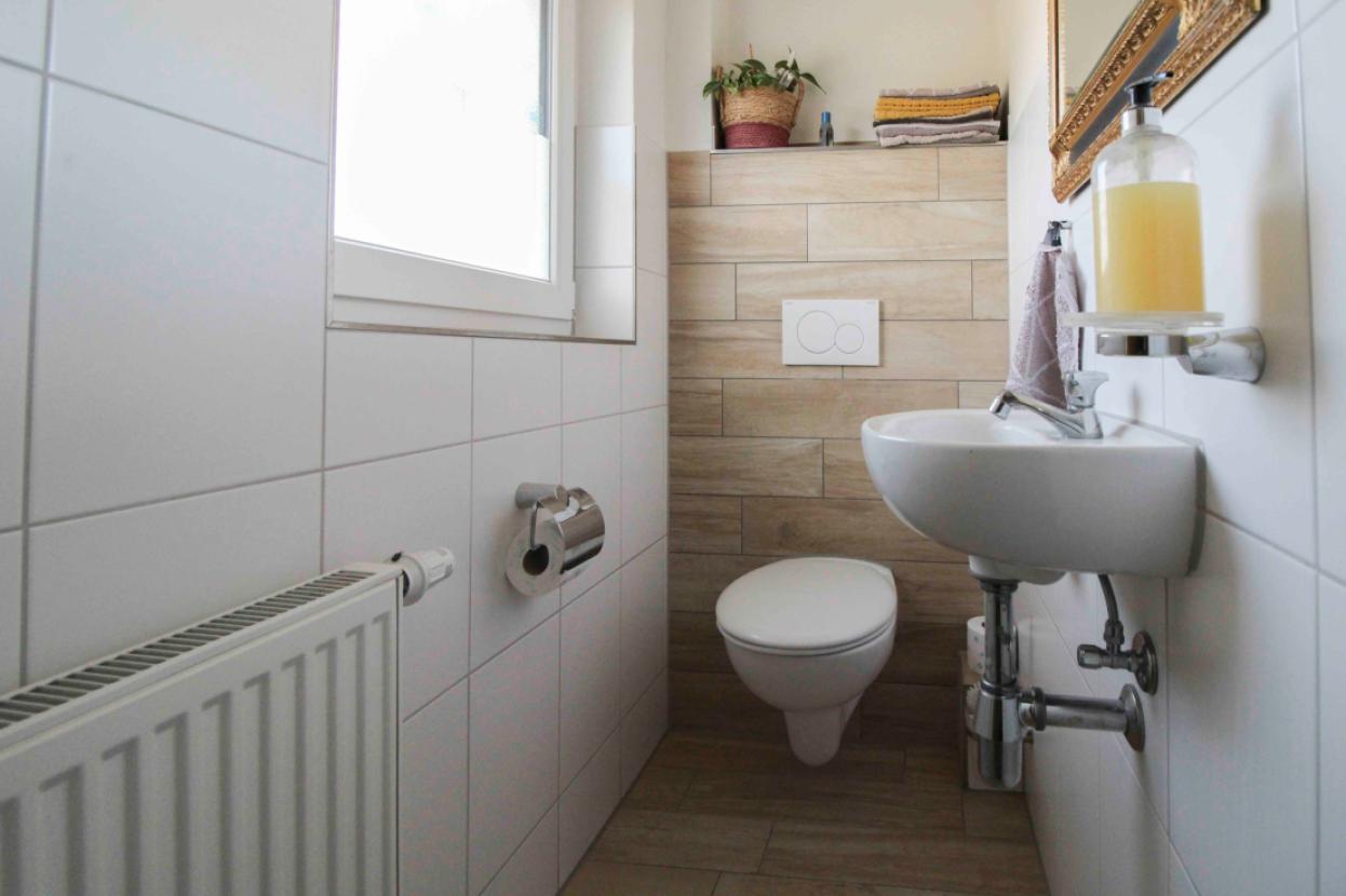Gäste-WC OG