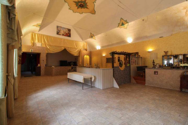 Hauptraum Gewerbe(3)