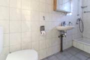 Badezimmer EG