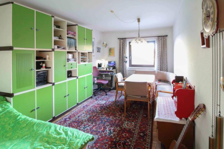 Schlafzimmer 2