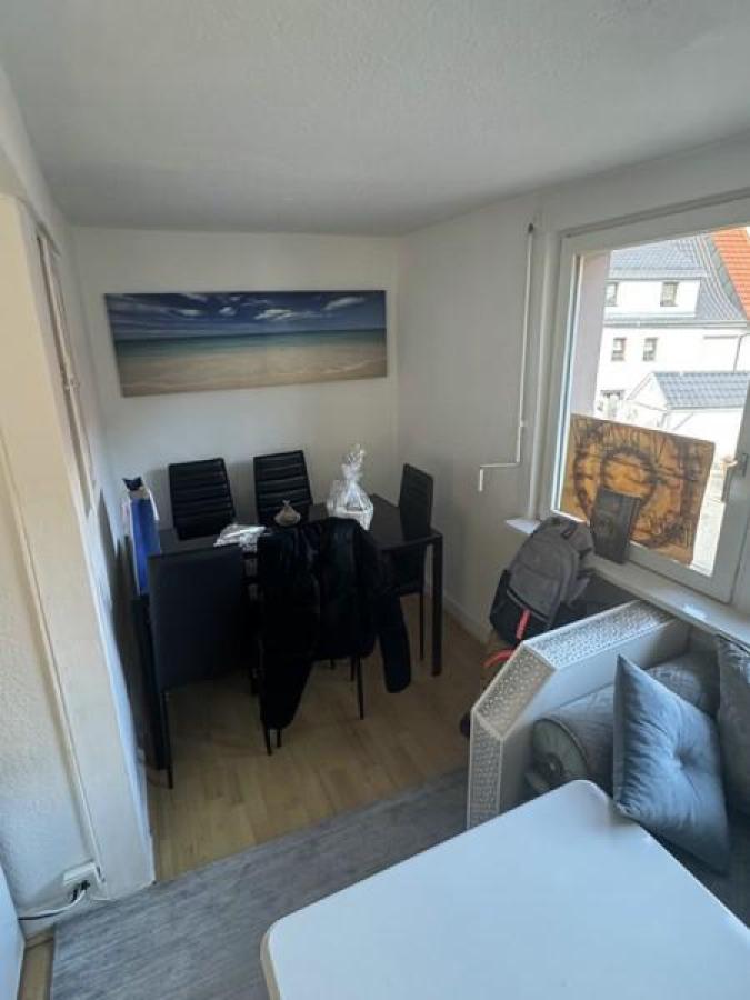 13 Eßzimmer und Wohnzimmer