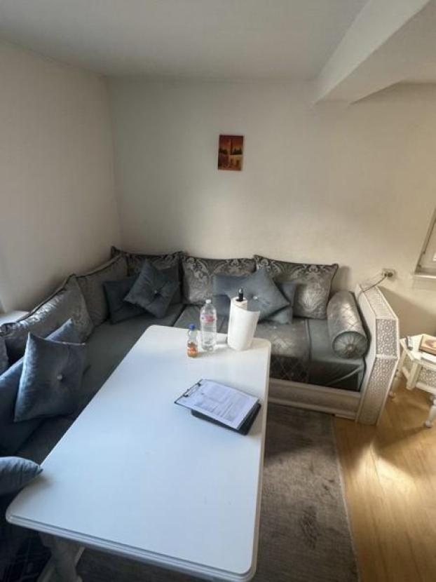 14 Wohnzimmer