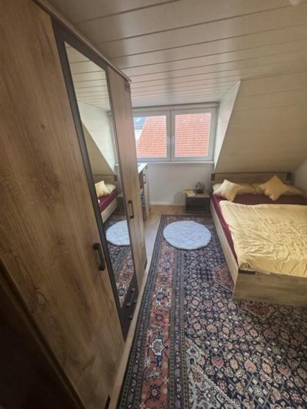 21 Schlafzimmer