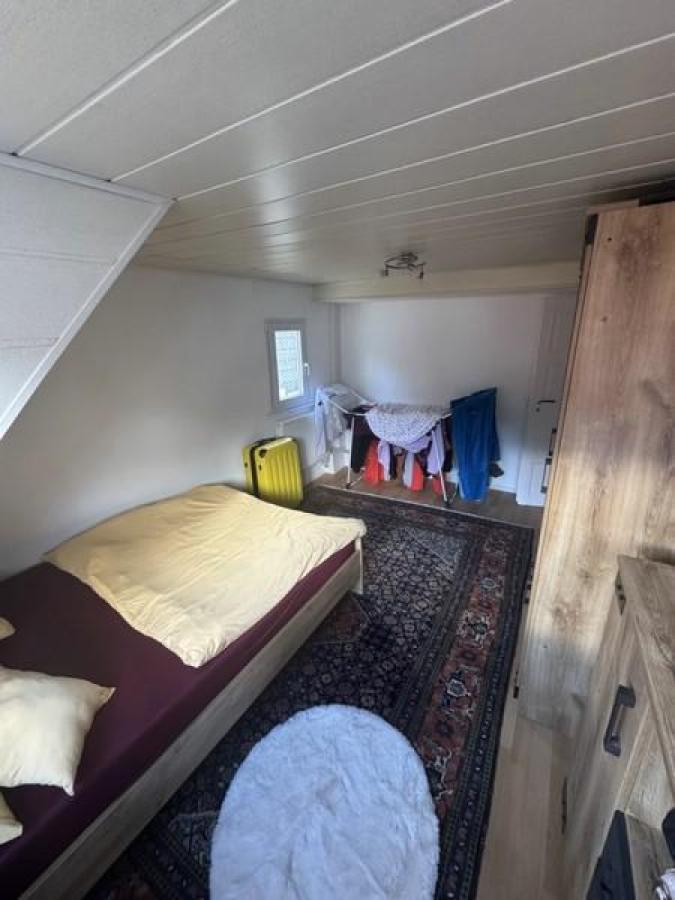 22 Schlafzimmer