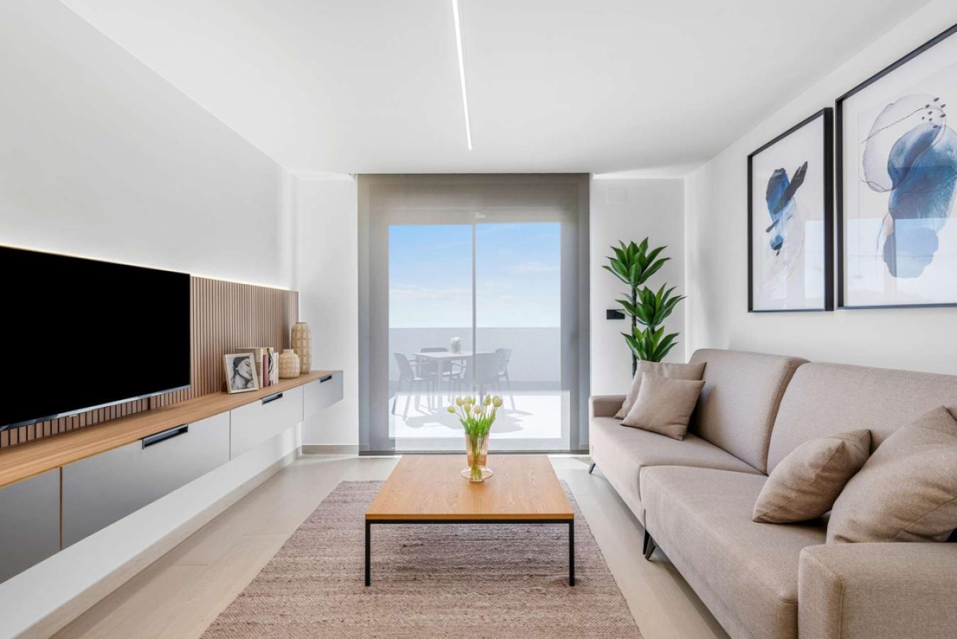 Show House Oasis Laguna 15