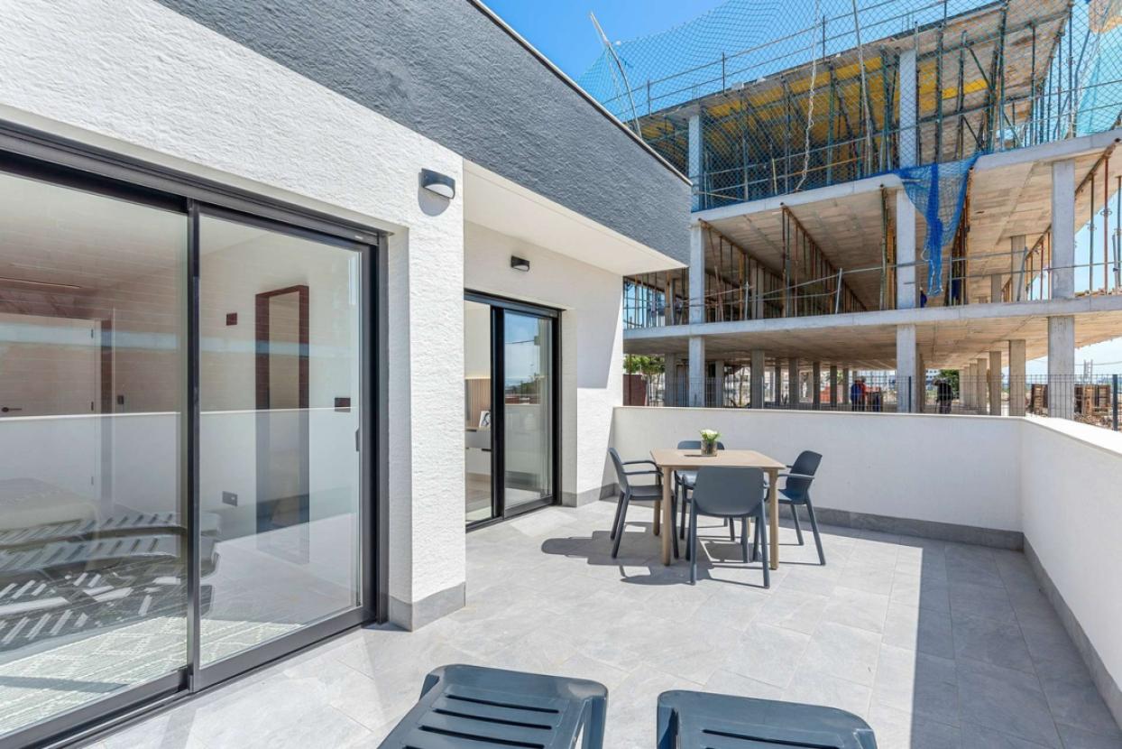 Show House Oasis Laguna 11