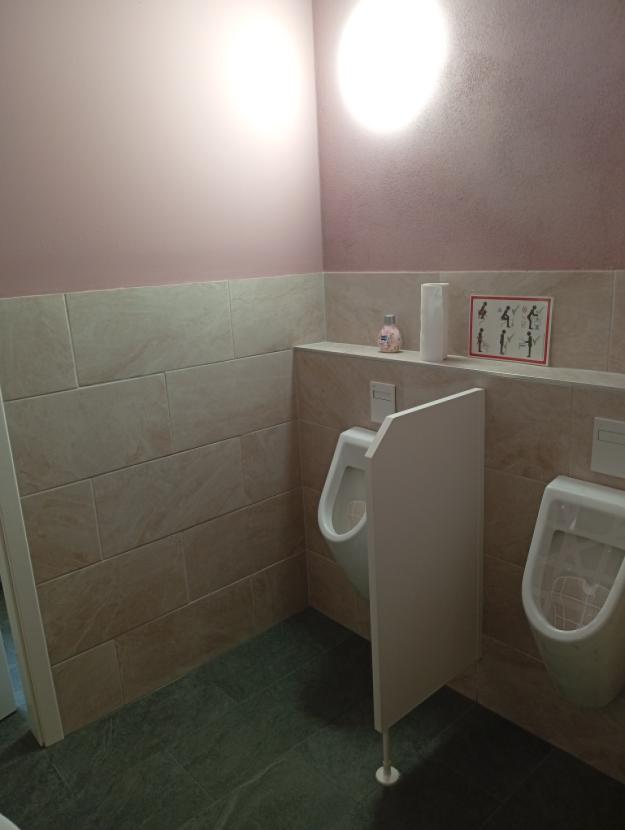 WC Herren im Casino