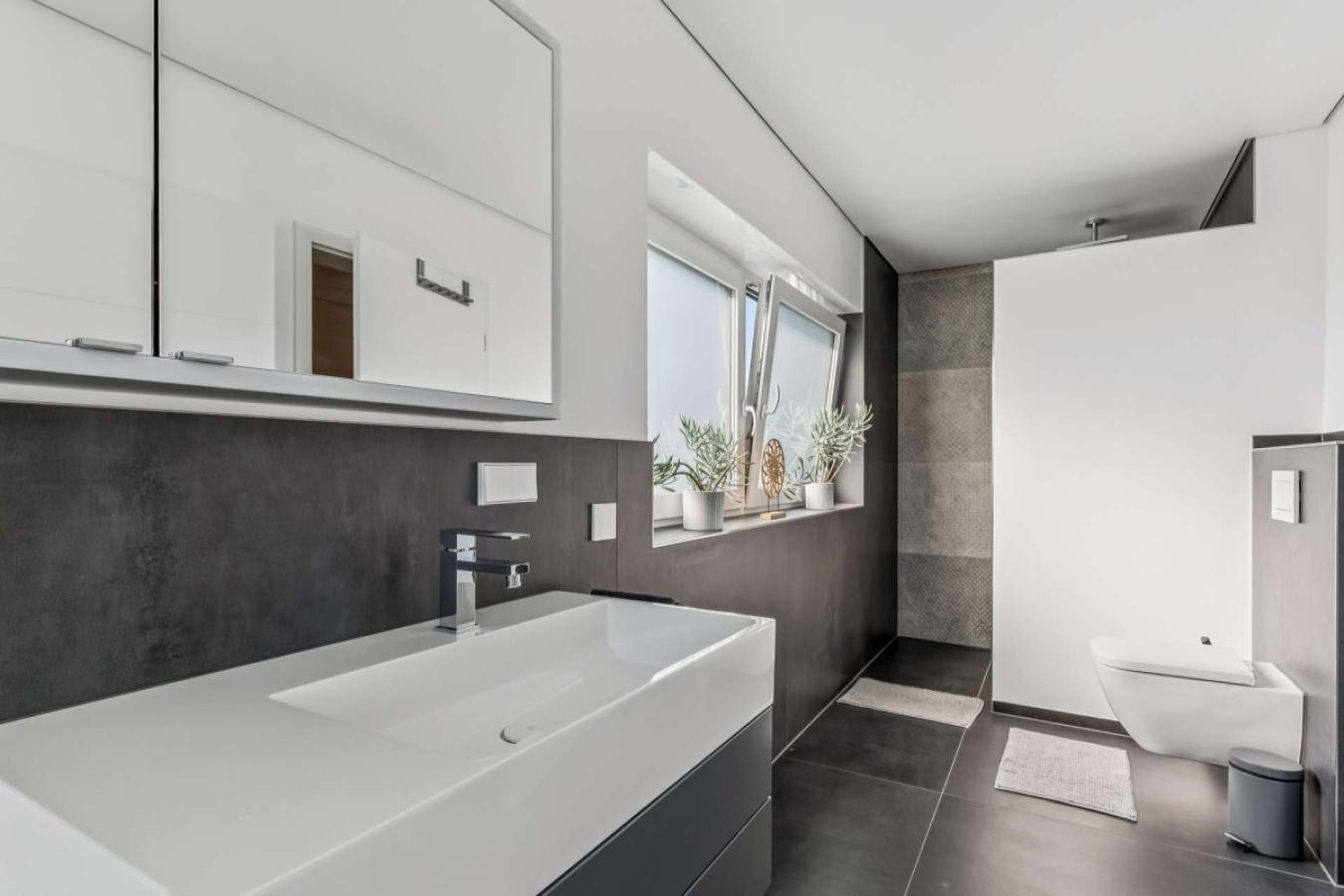 Badezimmer DG