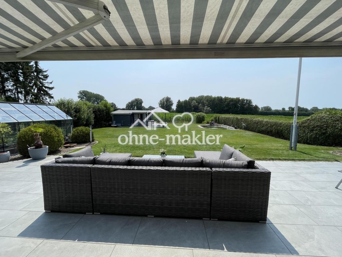 Blick von der Terrasse 