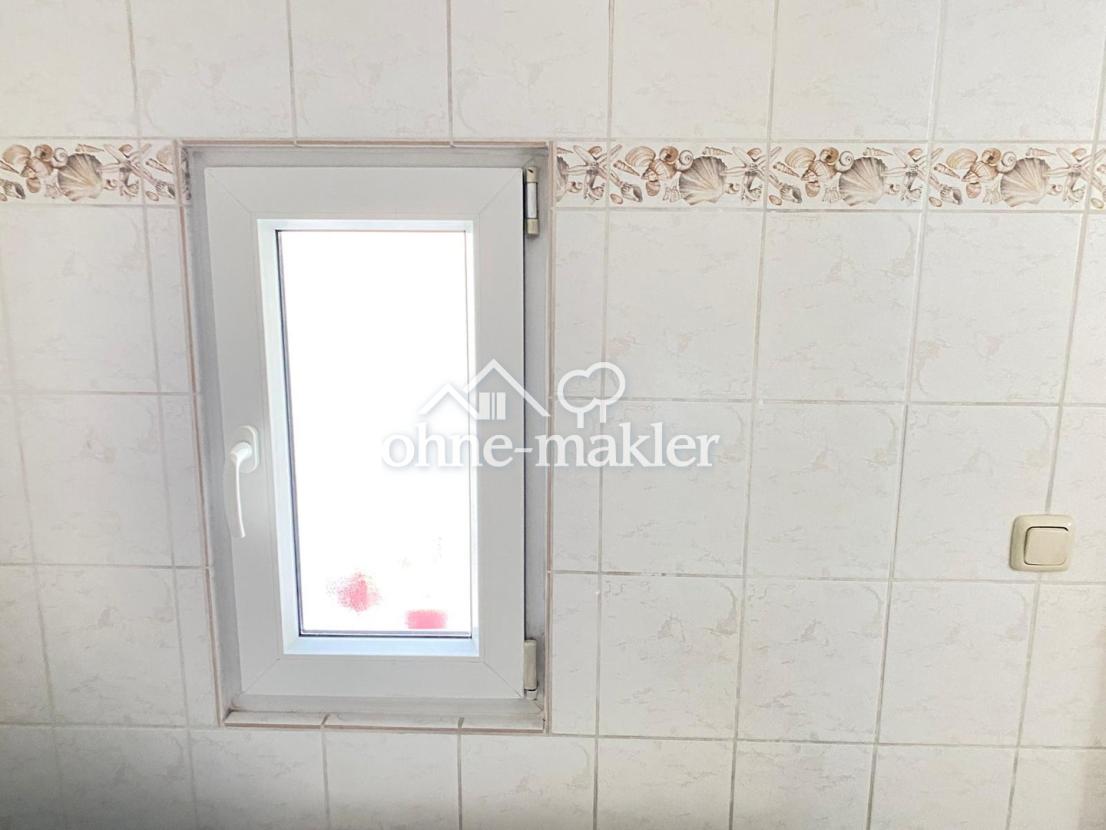 Fenster Duschbad EG