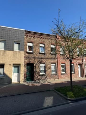 Straßenansicht