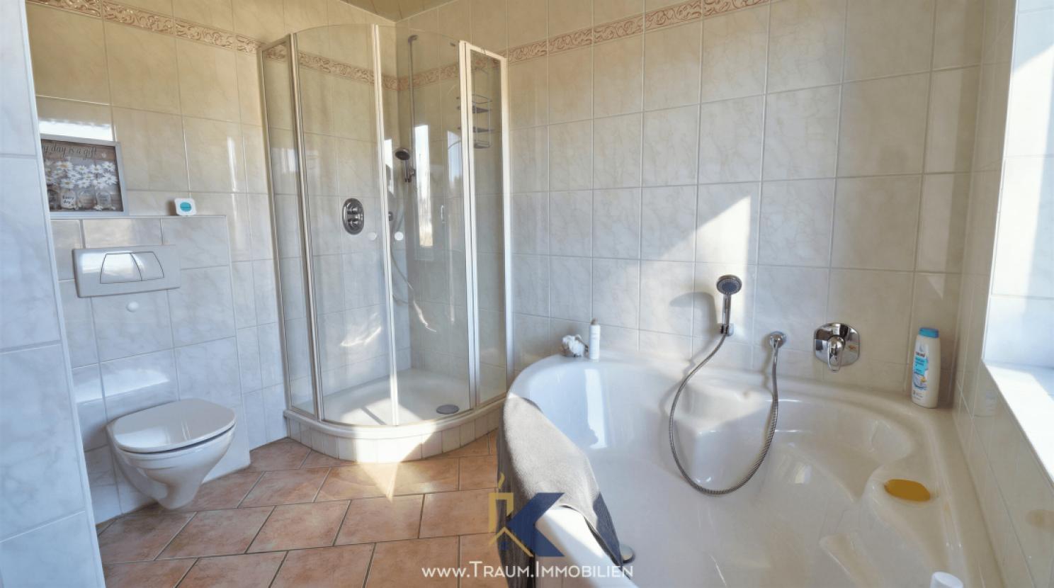 Badezimmer EG