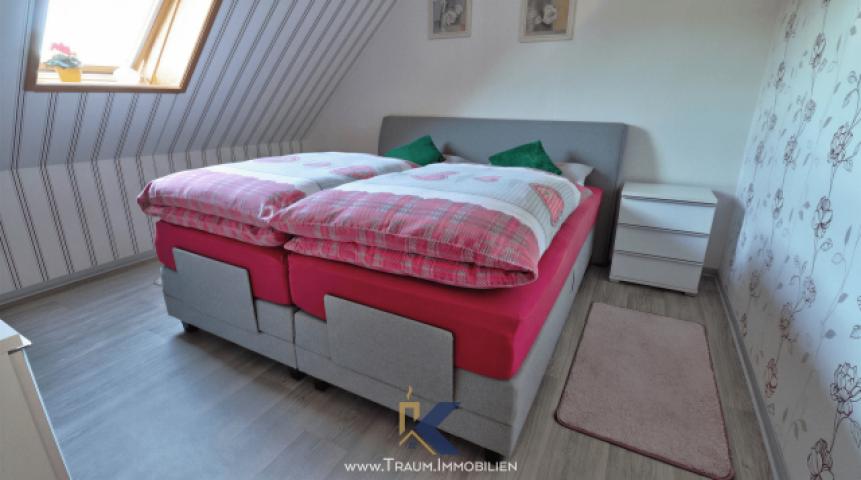 Schlafzimmer 1.OG