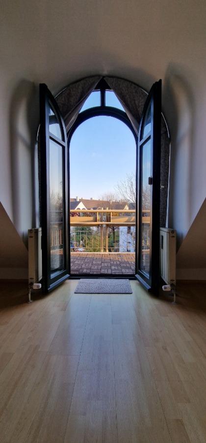 Rundbogenfenster