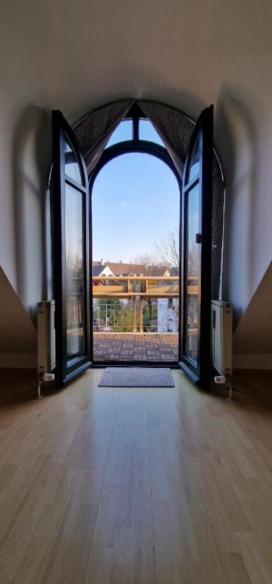 Rundbogenfenster