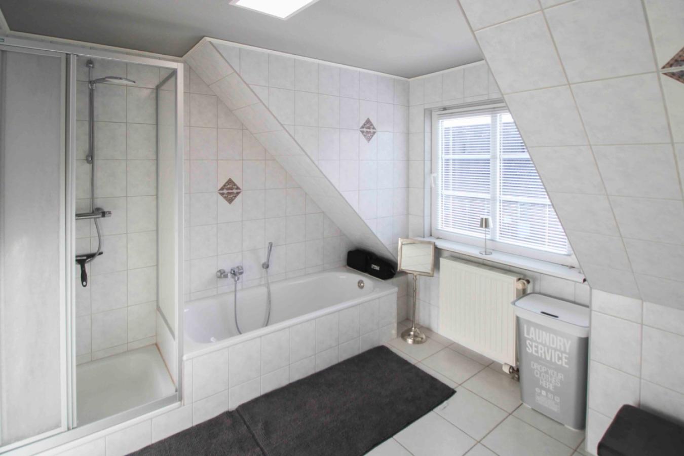 Badezimmer OG