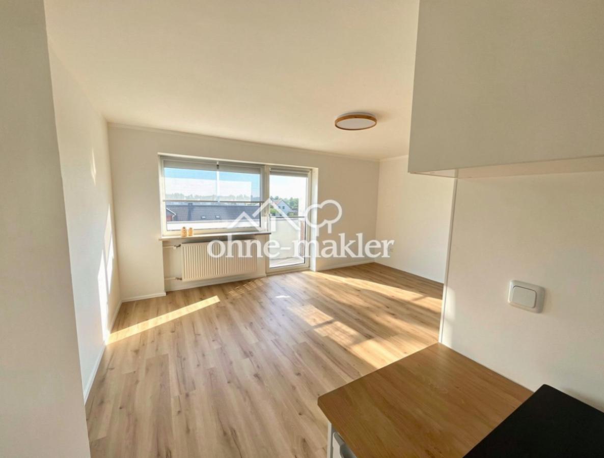 Blick Küche zum Balkon