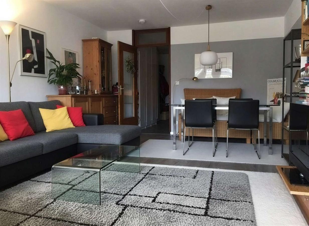 Blick von der Loggia ins Apartment - (KI generiert)