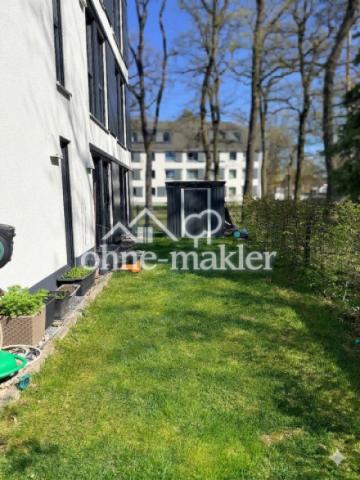 Garten mit Geräteschuppen