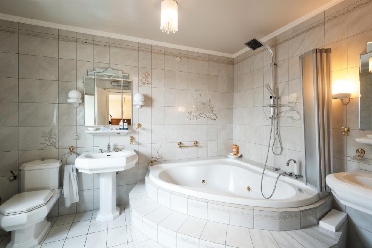 Master Badezimmer