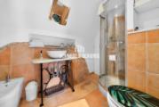 Badezimmer Vorderhaus