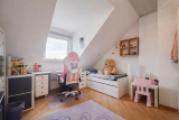 Schlafzimmer II