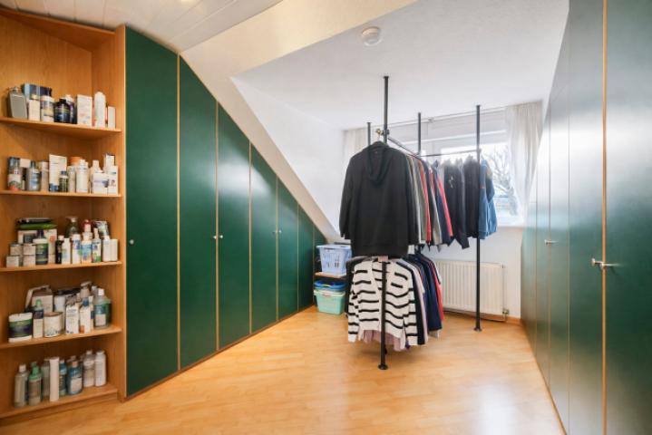 Begehbares Kleiderzimmer