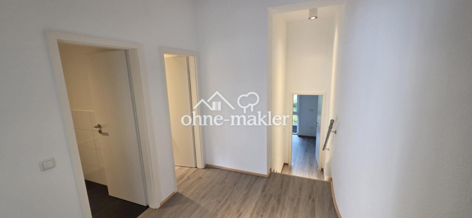 Flur Richtung Schlafzimmer