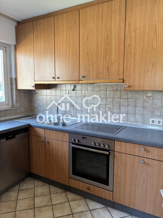 Küche mit Einbauten