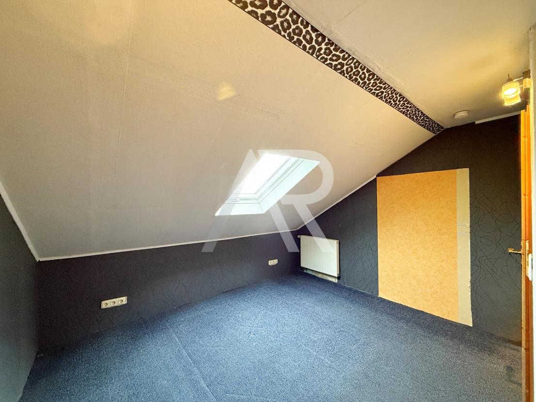Zimmer 1 OG