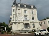 HAUS