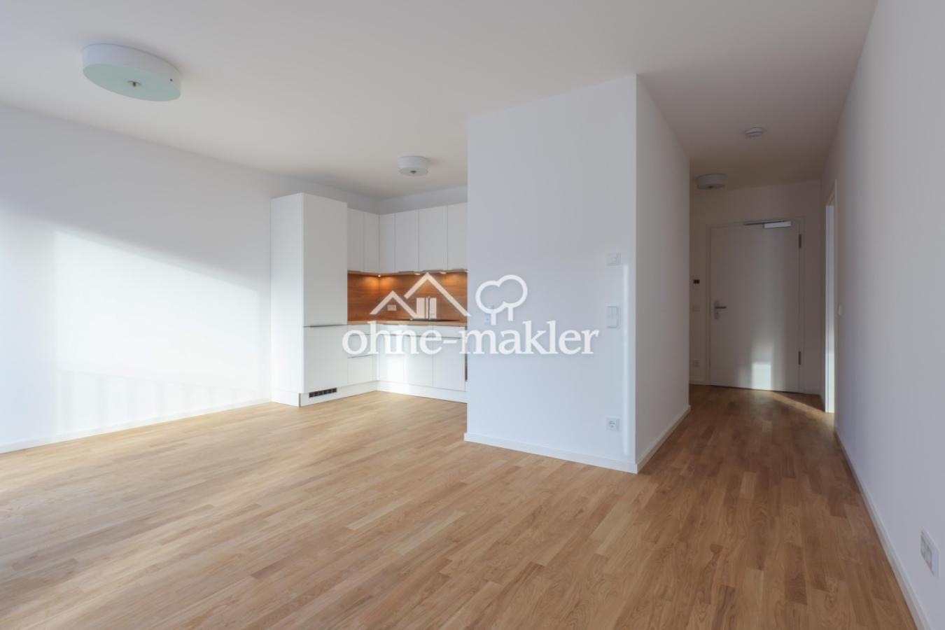 Wohnzimmer und Flur
