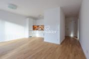 Wohnzimmer und Flur