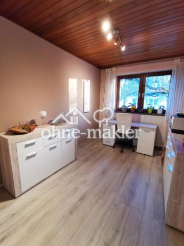 Büro EG