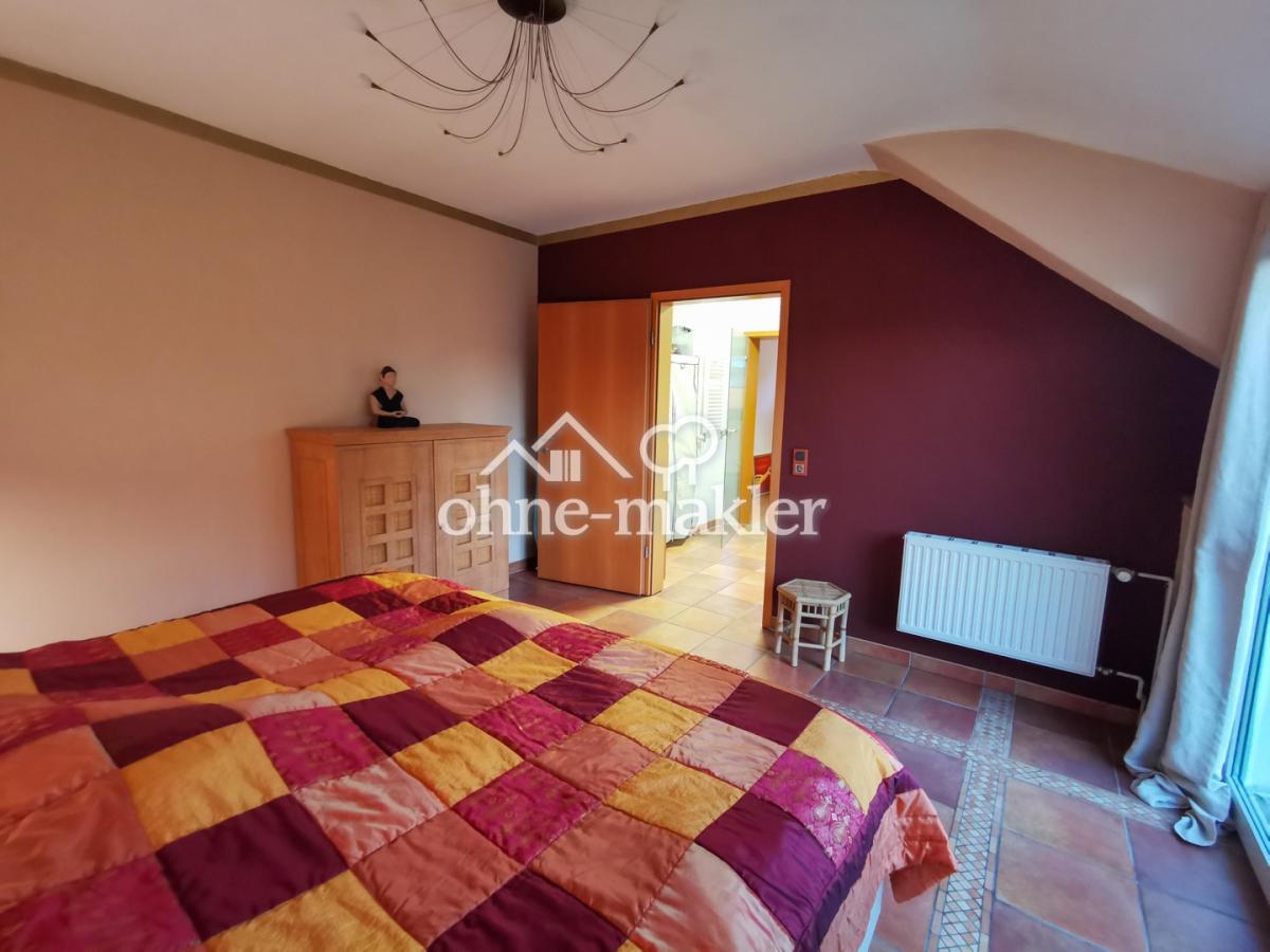 Schlafzimmer, Blick Ankleide 2