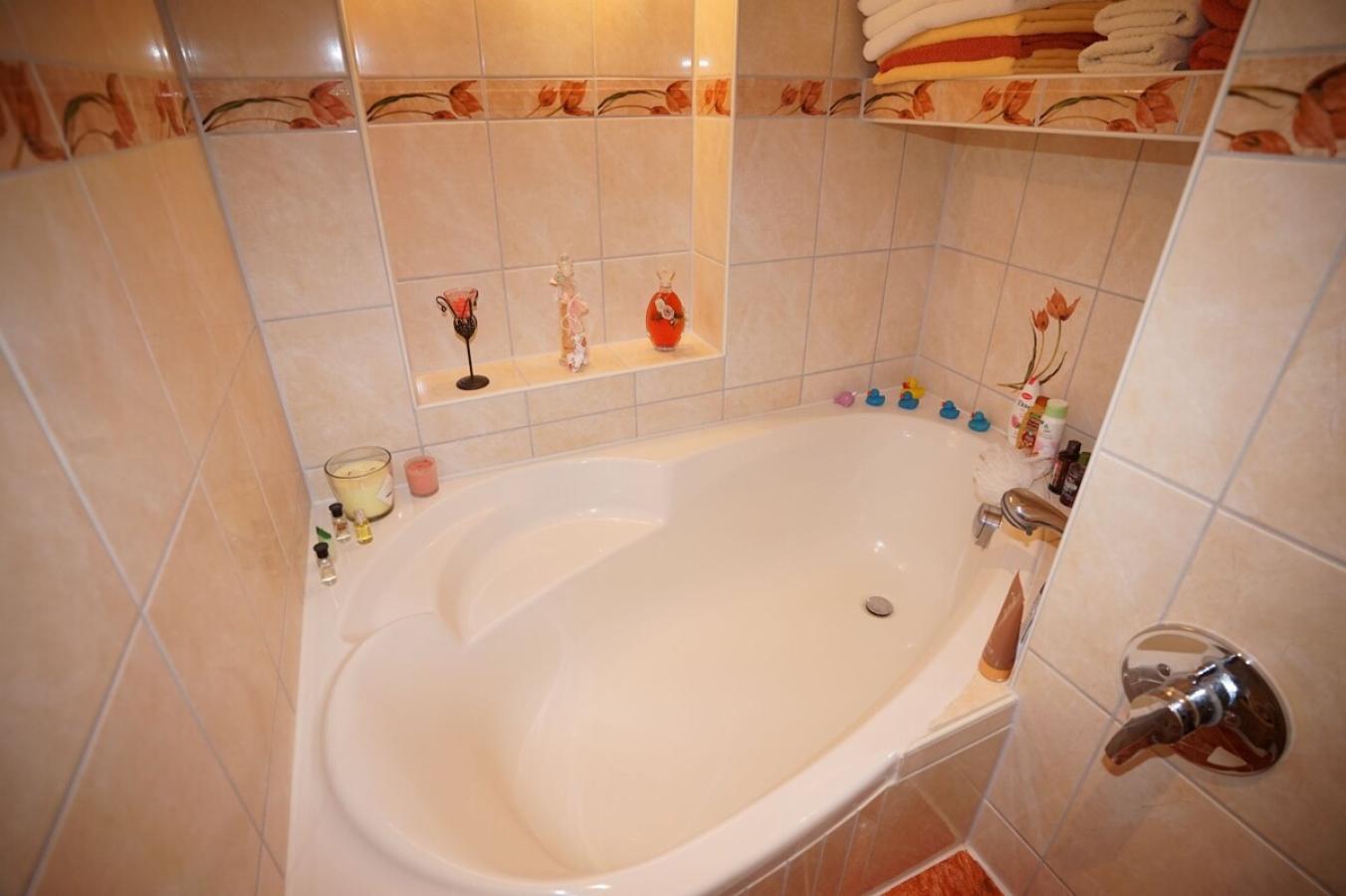 Wanne UG