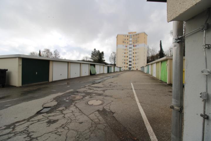 Garagen - Zufahrt