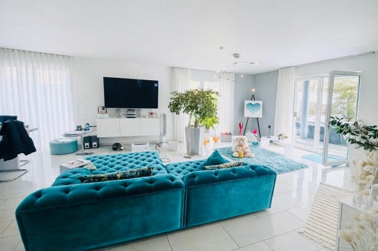Wohnzimmer Ansicht seitlich
