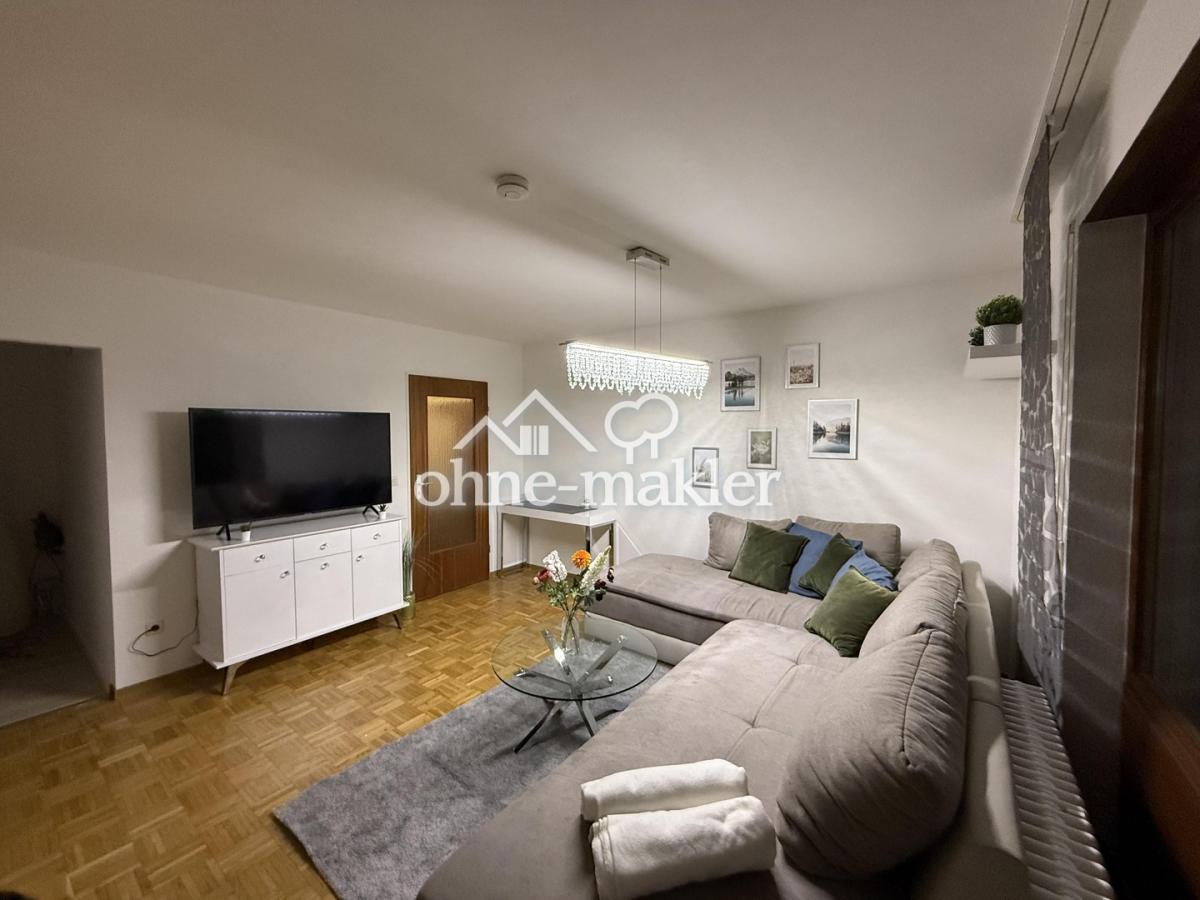 Wohn- und Schlafzimmer 2