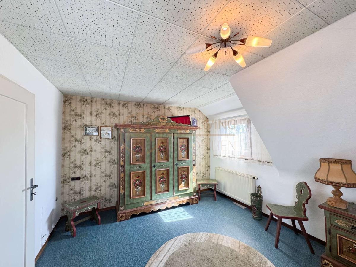 Schlafzimmer2 1.OG Bild3-2