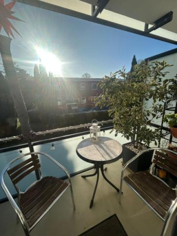 Sonniger Balkon