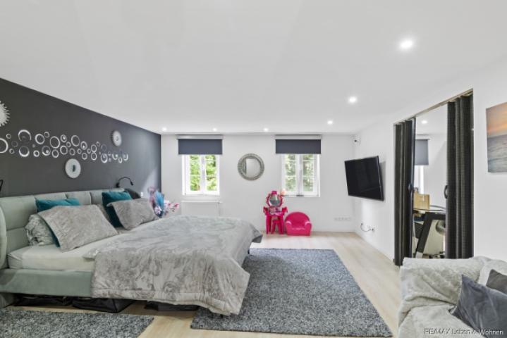 Schlafzimmer 1.OG