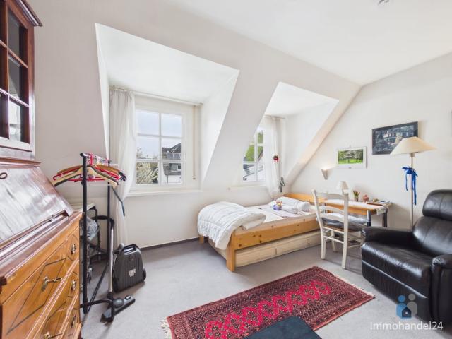 Schlafzimmer DG