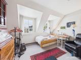 Schlafzimmer DG
