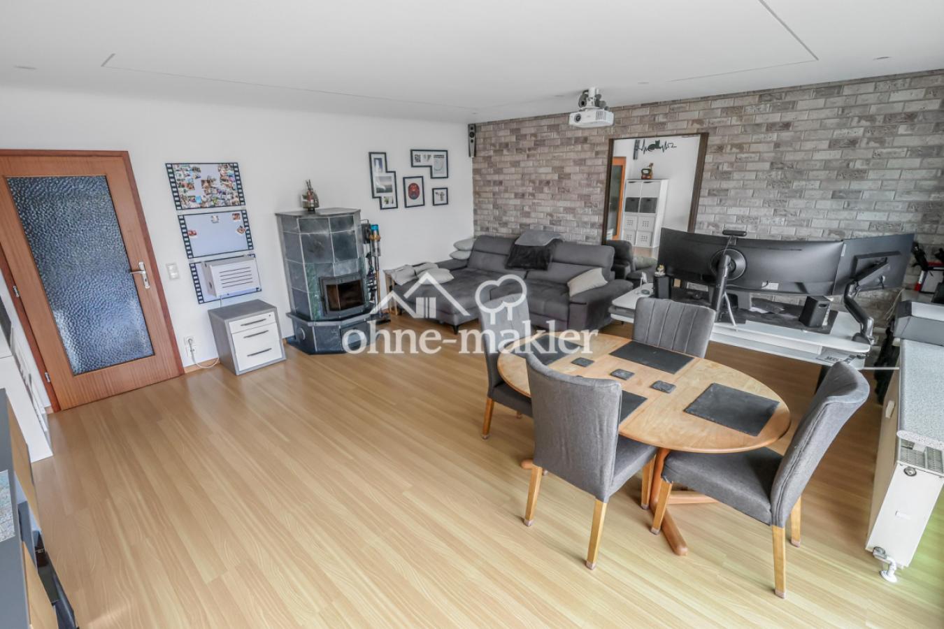 Wohnzimmer Bild 2