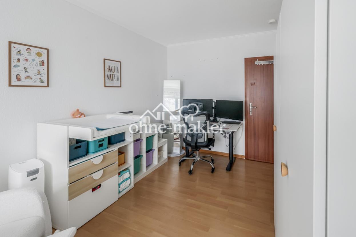 Bürozimmer oder Kinderzimmer