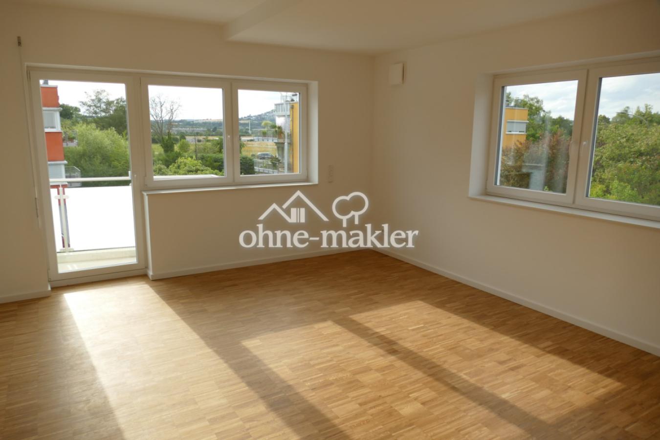 Schlafzimmer mit Balkon